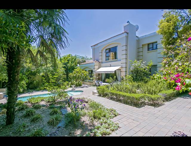 3 BEDROOM HOUSE FOR SALE IN CEDAR LAKES